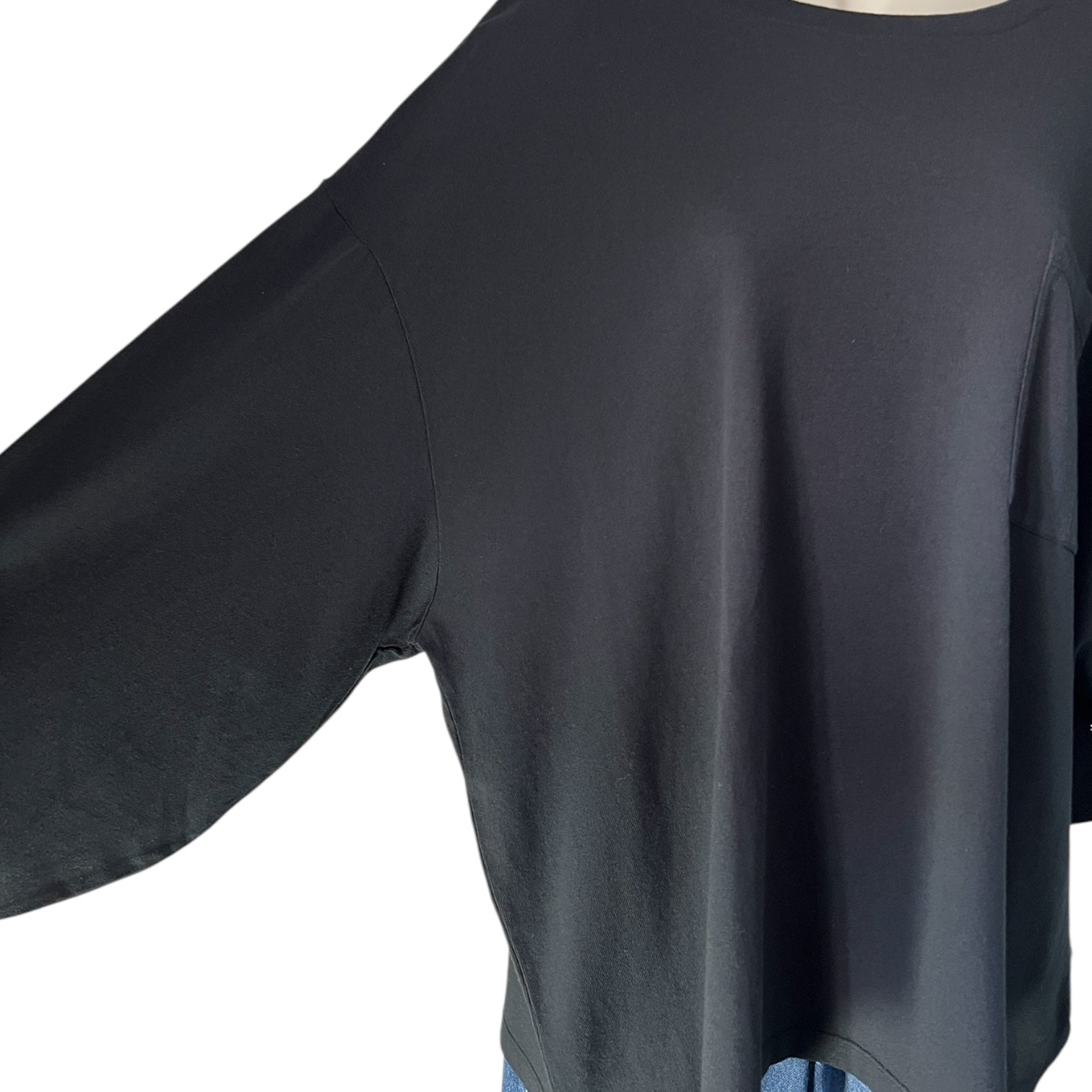 Khaite The Imogen Oversized Logo Patch Pocket Long Sleeve T-Shirt – XL