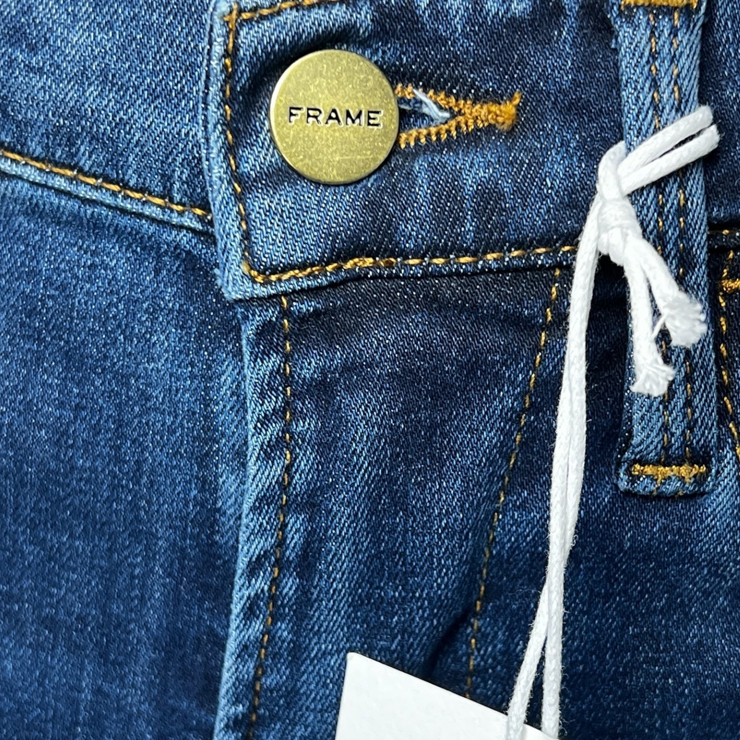 FRAME Le High Straight Jeans in Dublin – Stretch Denim, W25