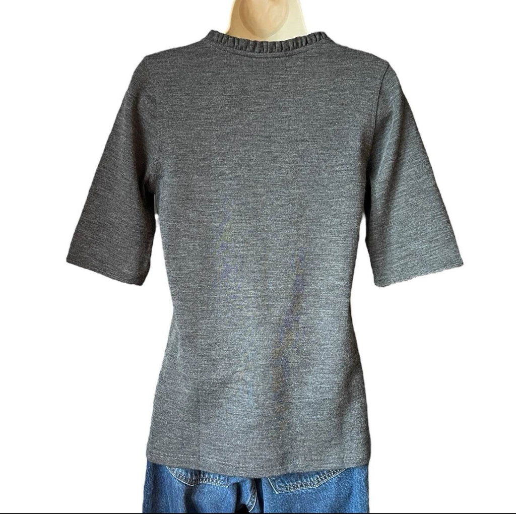 Burberry Wool Ruffle Short Sleeve Jumper – Melange Grey, Size L – pre-loved