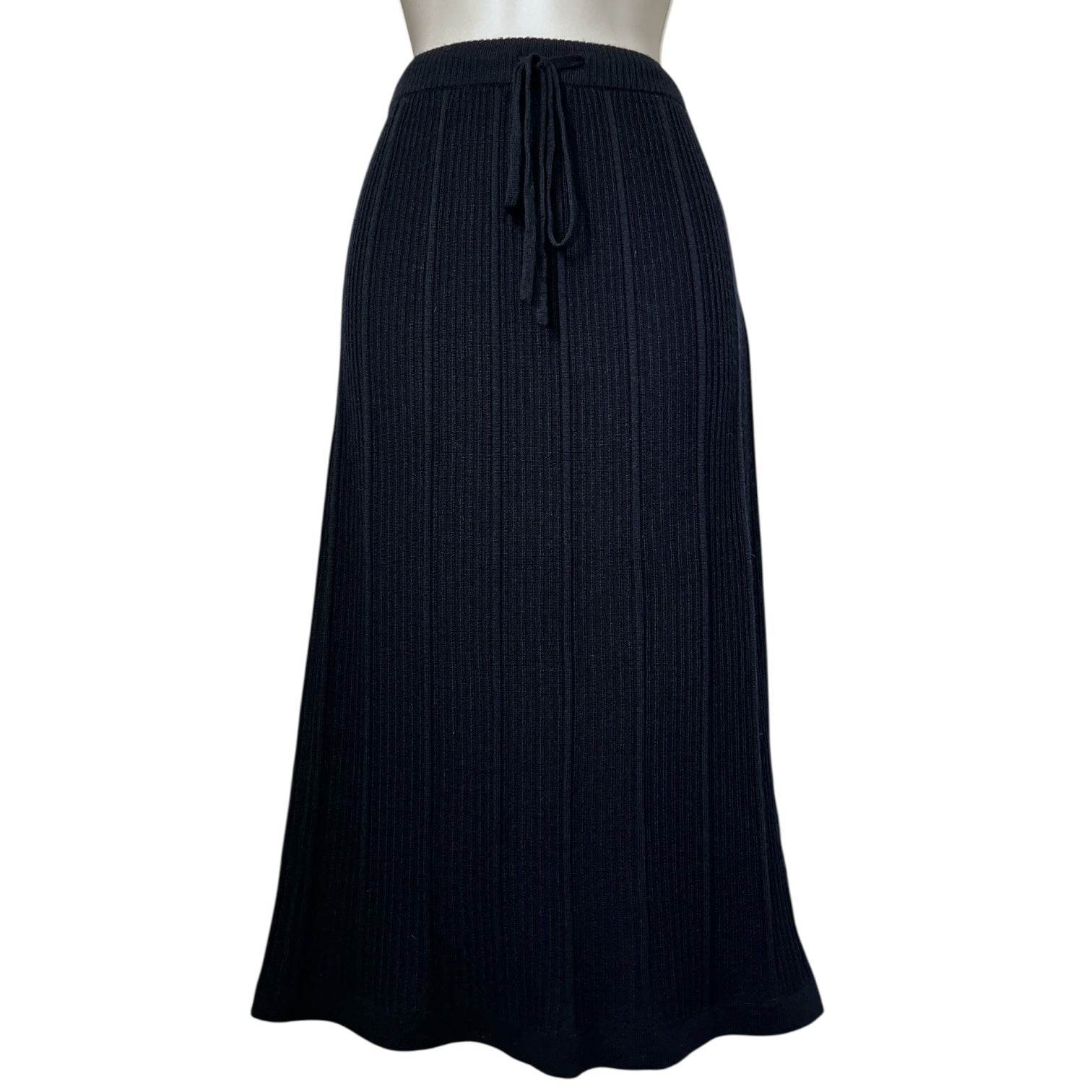 A.P.C. Linda Ribbed Wool Midi Skirt – Drawstring Waist, Navy, XS – pre-loved